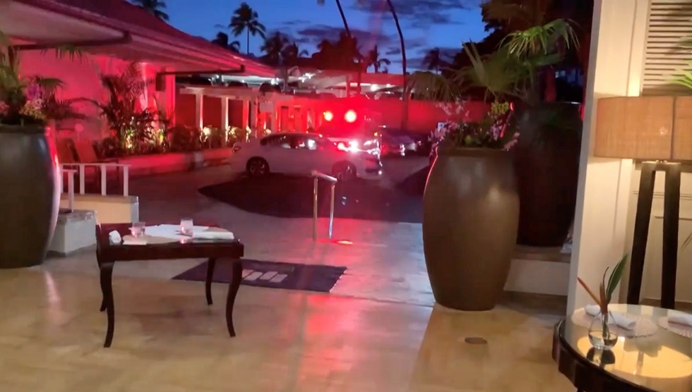 مسلح يطلق النار في فندق بهاواي ويتحصن داخله (فيديو)