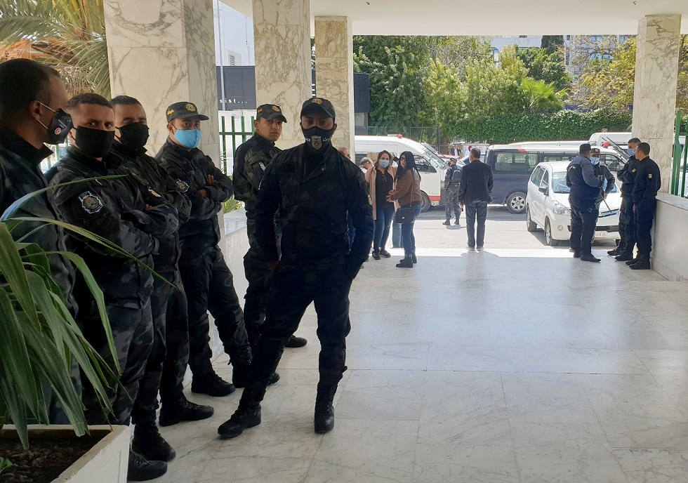 وكالة الأنباء التونسية تتخذ قرارا صارما بعد اقتحام الأمن لمقرها