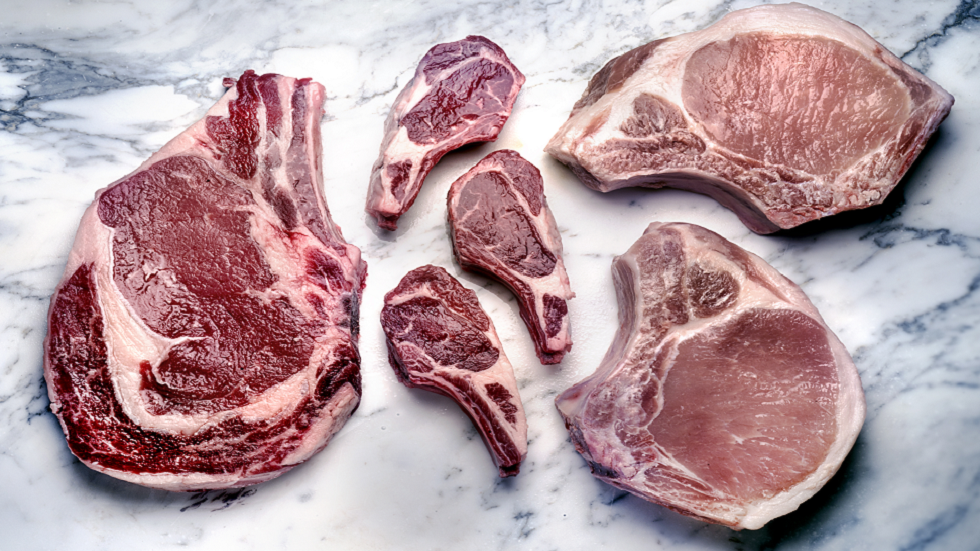 دراسة تحذّر: تناول اللحوم الحمراء والمعالجة يزيد من 