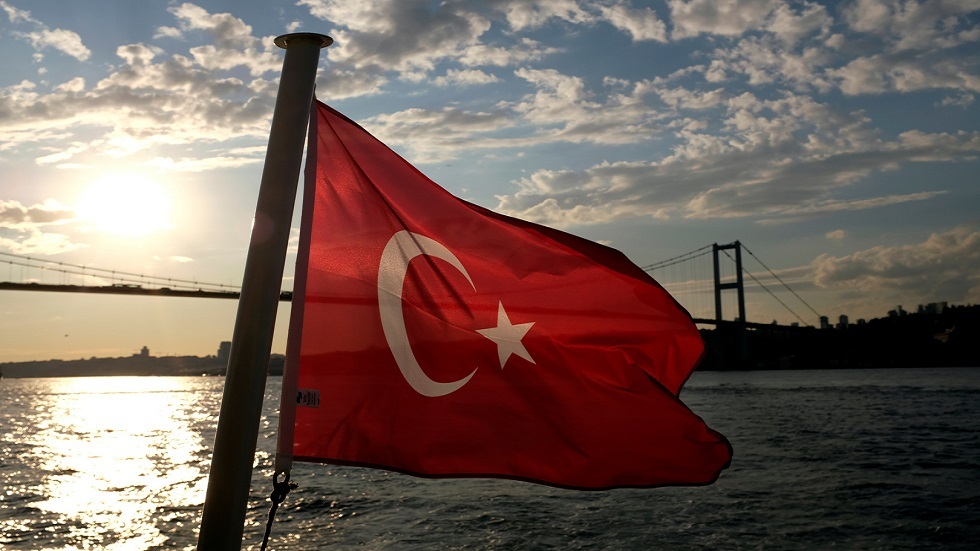 تركيا تنجح في اختبار ذخيرة ذكية محلية للطائرات المسيرة