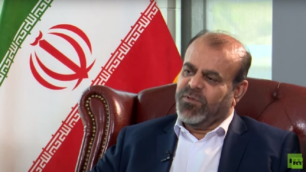 طهران: تصريحات رستم قاسمي لقناة RT تتعارض مع السياسات الإيرانية في اليمن
