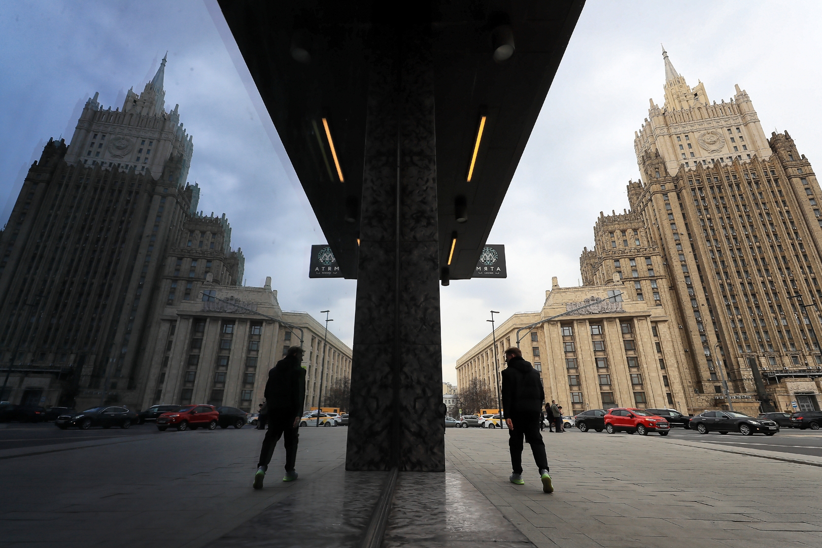 روسيا تعلن 5 دبلوماسيين بولنديين شخصيات غير مرغوب فيها