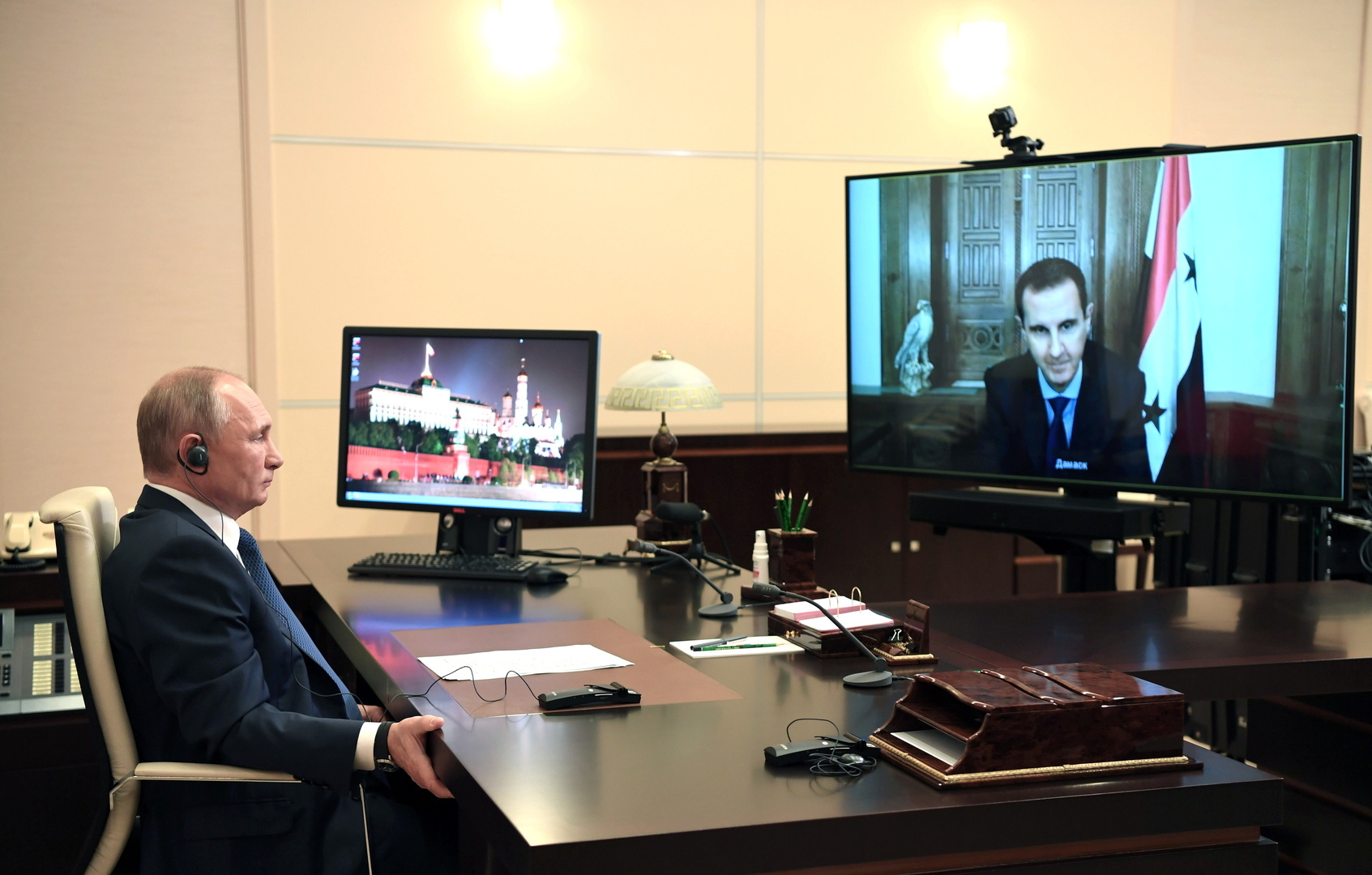 عما تحدث بوتين والأسد؟ تفاصيل مكالمة تمت بمبادرة الرئيس السوري