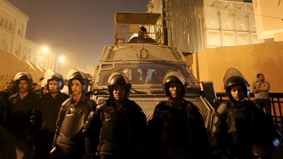 مصر.. عفو رئاسي يشمل 2674 سجينا