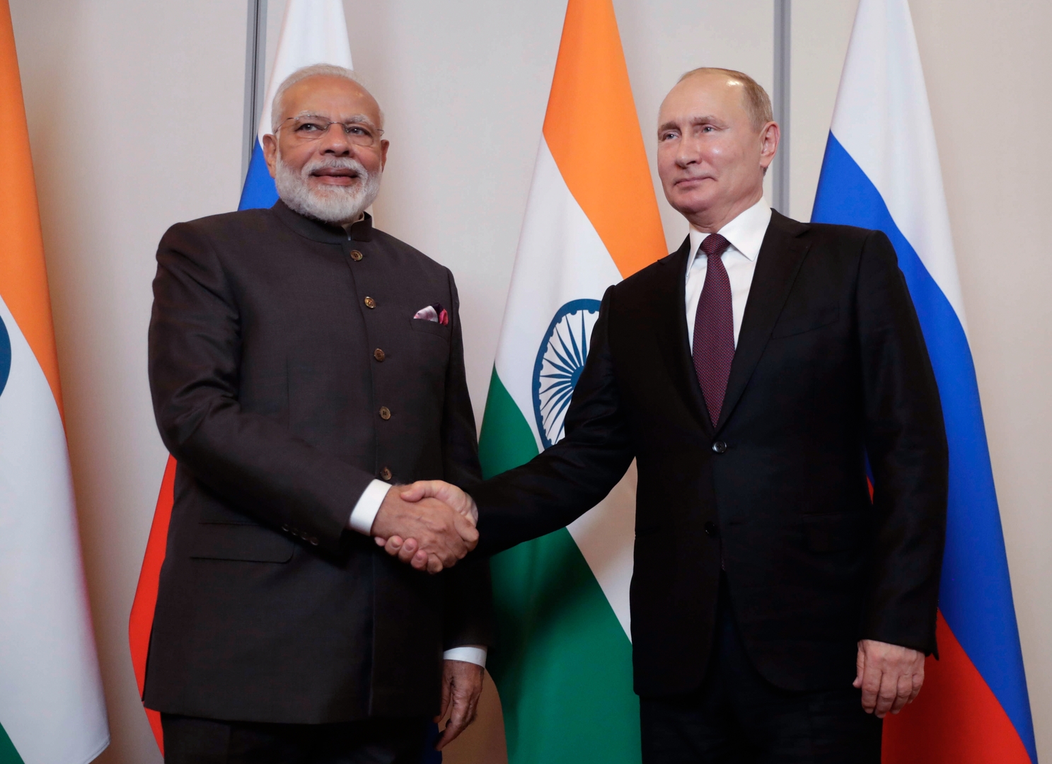 رئيس الوزراء الهندي: أجريت مكالمة رائعة مع بوتين