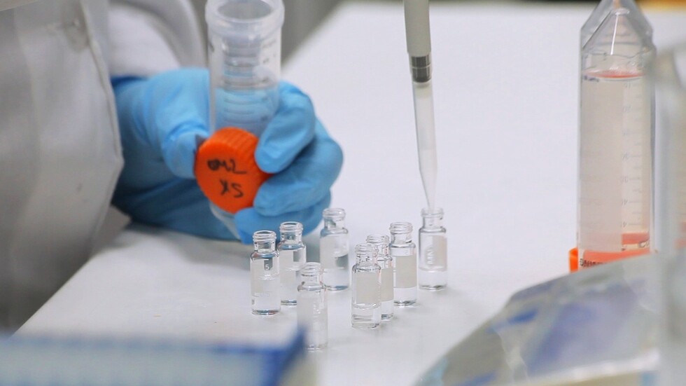 الولايات المتحدة تبحث إجراء قد يسرع عملية إنتاج اللقاحات ضد كورونا في الدول النامية