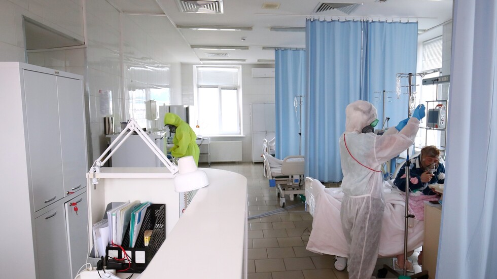 عدد الإصابات اليومية بكورونا في روسيا مستقر نسبيا