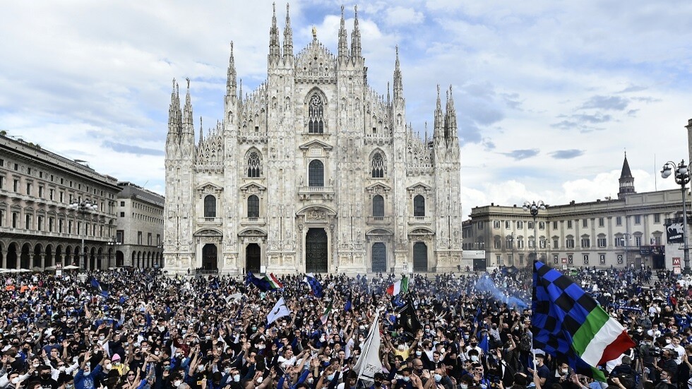 ساسولو ينصب إنتر ميلان بطلا