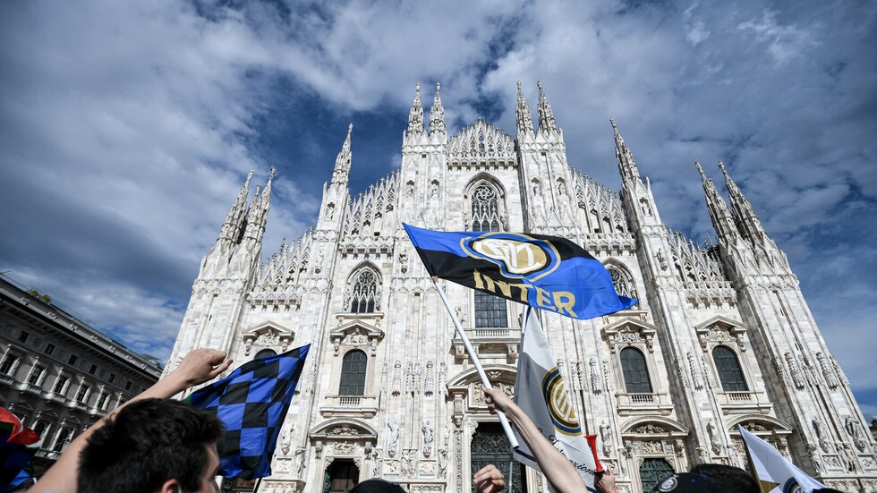 بالفيديو.. أفراح إنتر ميلان باللقب للمرة الأولى منذ أكثر من عقد