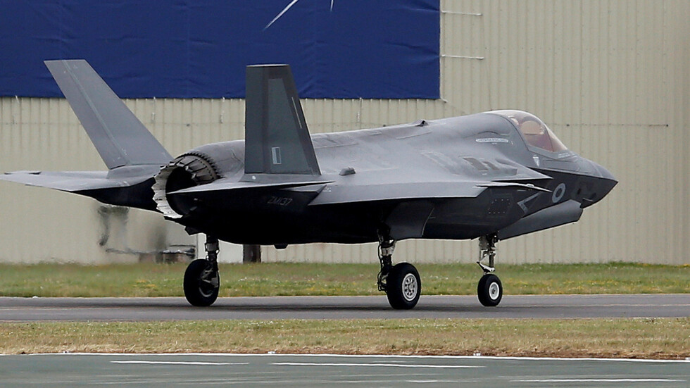 بريطانيا تعتزم إرسال قوات عسكرية لمحاربة "داعش" في العراق وسوريا