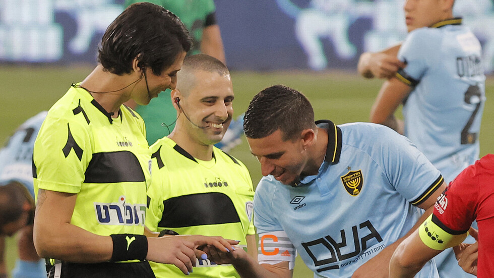 أول حكمة متحولة جنسيا تدير مباراة في الدوري الإسرائيلي