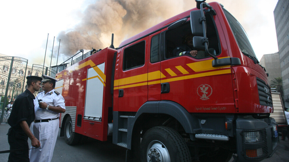 مصرع 4 عمال في مصر.. "ماتوا في حضن بعضهم البعض وتفحمت جثثهم"