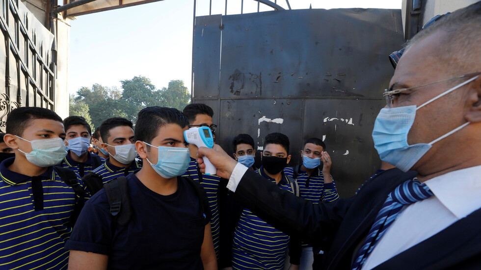 مصر تسجل 60 وفاة و1090 إصابة جديدة بفيروس كورونا