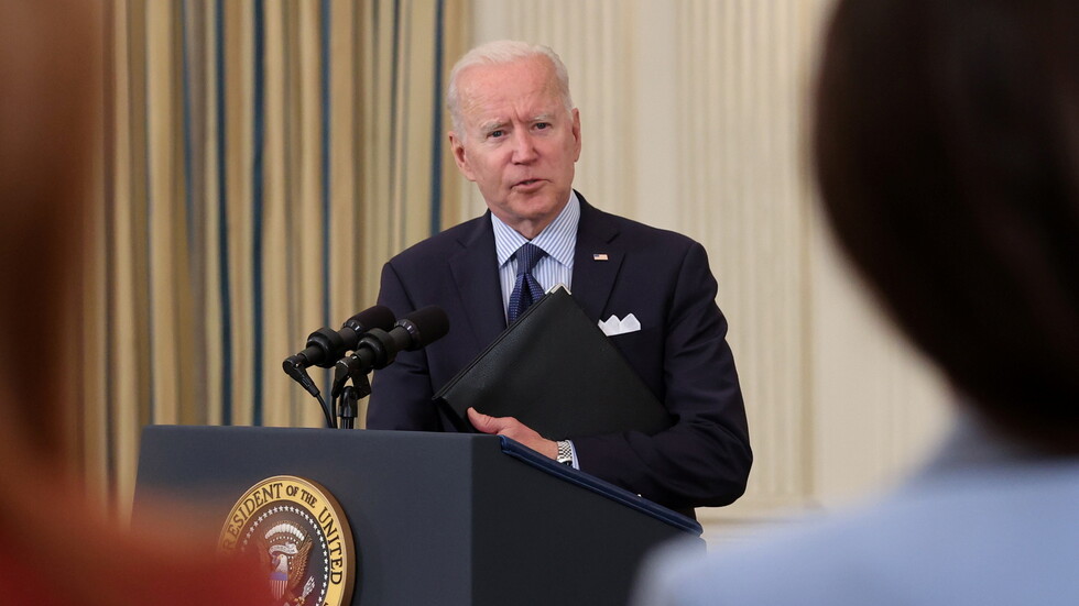 بايدن: على وسائل التواصل الاجتماعي وقف تضخيم المحتوى غير الجدير بالثقة