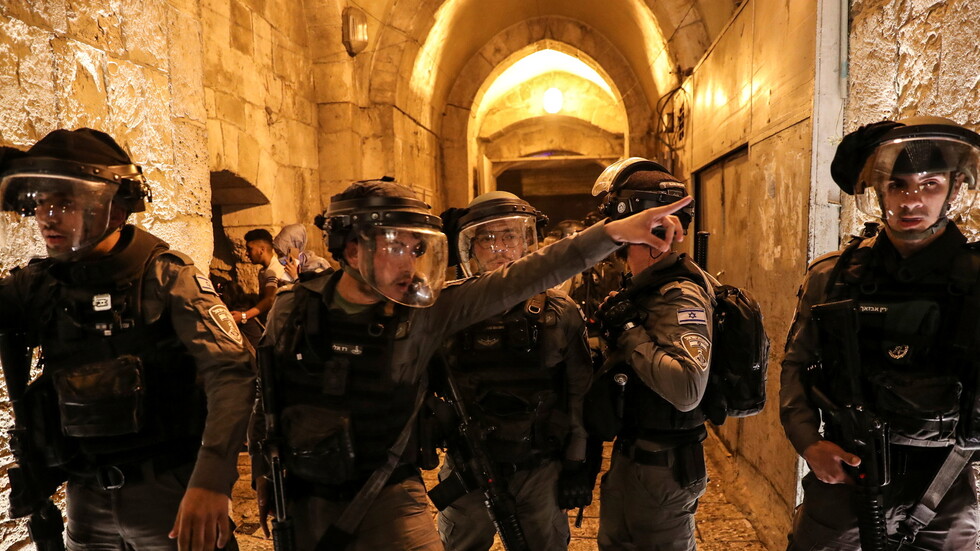 الشرطة الإسرائيلية: القبض على فلسطيني قتل مستوطنا وأصاب 2 آخرين في الضفة الغربية