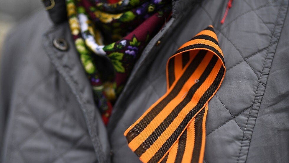 الداخلية الأوكرانية: غرامة مالية على حمل شريط القديس غيورغي