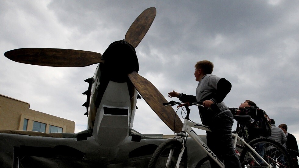 نشر محادثة بين ستالين وديغول