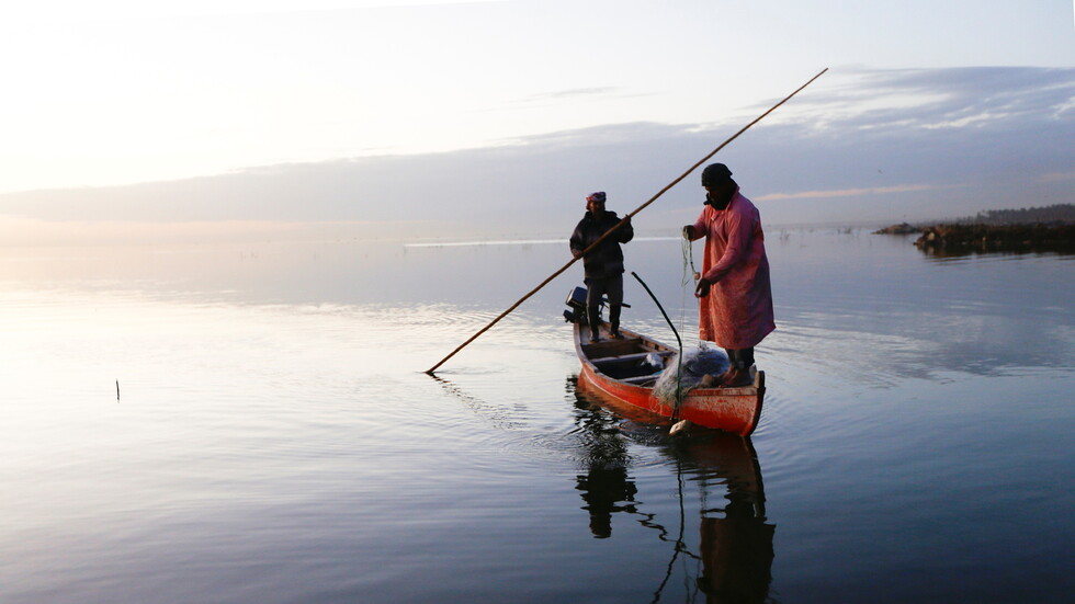 نائب يكشف لـRT تفاصيل إطلاق زورق كويتي النار على صياد عراقي