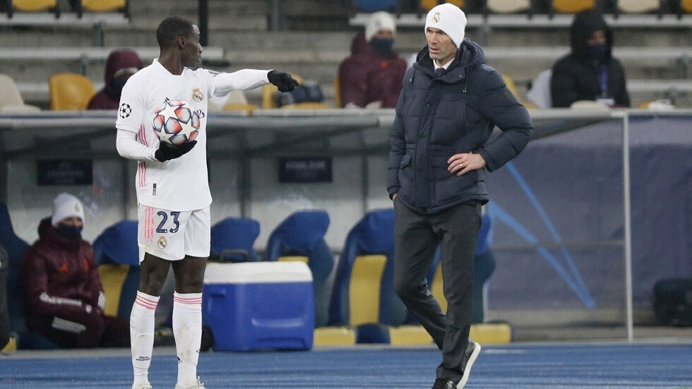 ريال مدريد يكشف طبيعة إصابة ميندي