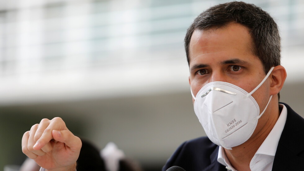 زعيم المعارضة الفنزويلية يقترح رفع العقوبات الأمريكية عن بلاده