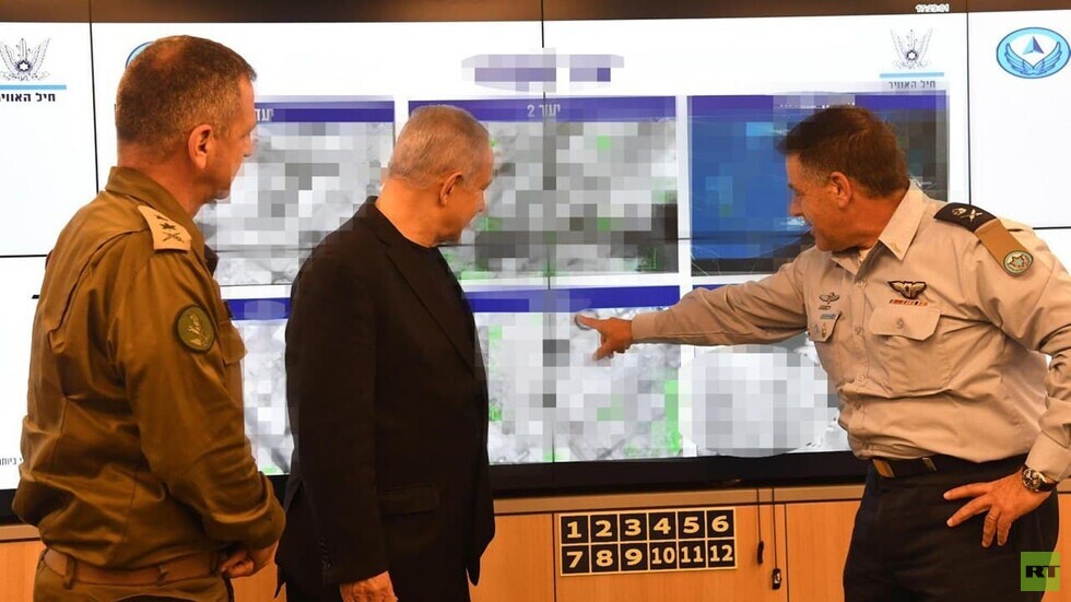نتنياهو يتفقد غرفة العمليات الجوية
