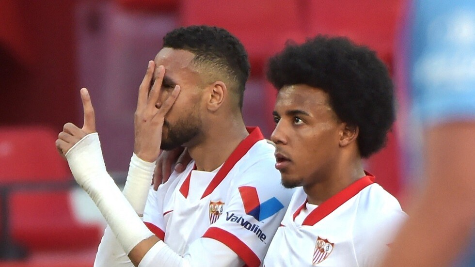 يوسف النصيري يروض "الخفافيش"..فيديو