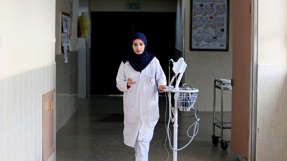 الصحة في غزة: وصول جثامين عدد من المواطنين للمستشفى وشبهات بتعرضهم لاستنشاق غاز سام