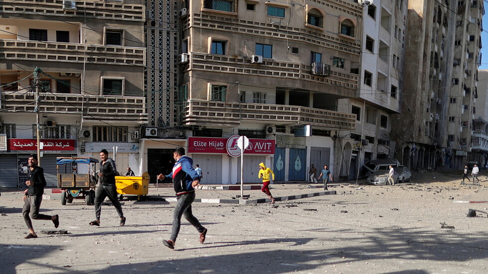 لابيد المكلف بتشكيل الحكومة الإسرائيلية الجديدة: ما نشهده هو فقدان للسيطرة ونتنياهو قادنا إلى الفوضى