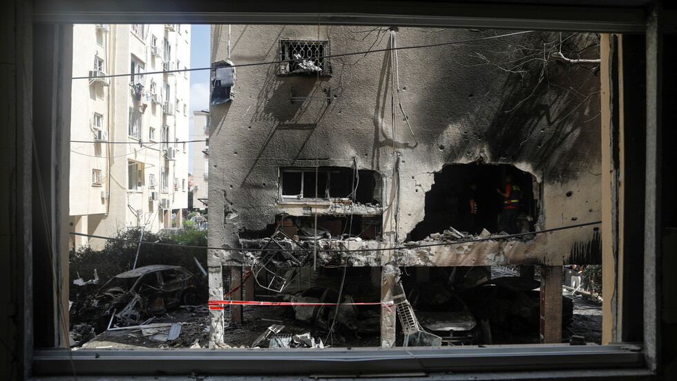 أضرار مادية ملموسة في مستوطنة إسرائيلية عقب إعلان "سرايا القدس" شنها هجوما عليها