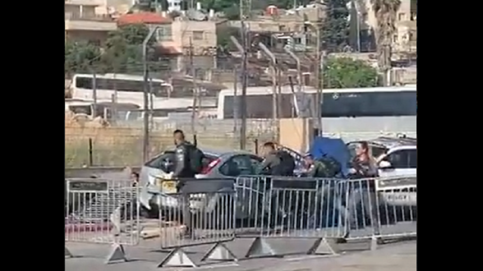 مراسلتنا: إصابة 6 جنود إسرائيليين بعملية دهس في حي الشيخ جراح بالقدس