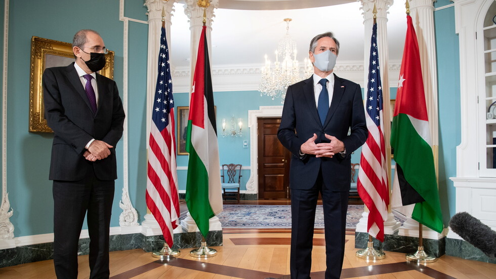 بلينكن والصفدي يتفقان على ضرورة العمل لبسط هدوء مستمر في إسرائيل وغزة