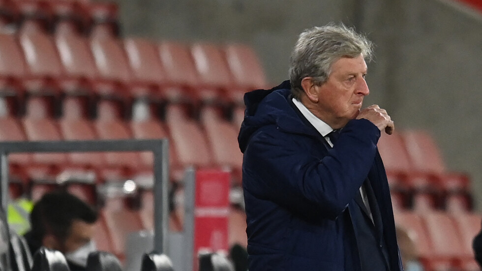 المخضرم هودجسون يتخلى عن تدريب بالاس