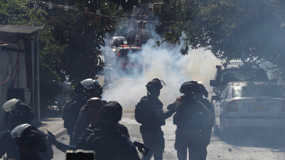 إصابة عسكريين إسرائيليين اثنين بإطلاق نار في الضفة الغربية