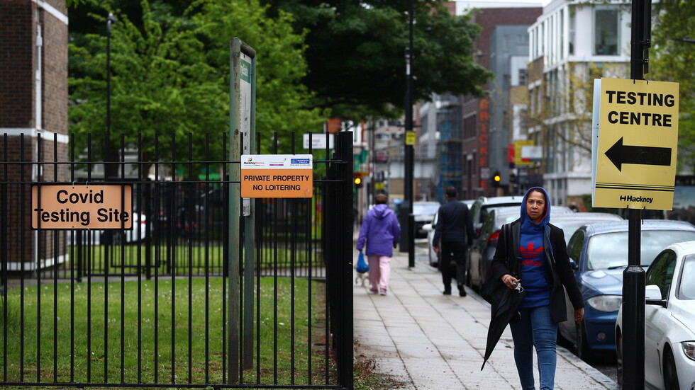 وزير بريطاني: عمليات الإغلاق المحلية لا تزال واردة