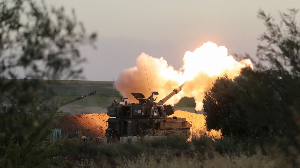 القناة 13: إسرائيل ستشدد قصفها لأهداف في قطاع غزة الليلة تمهيدا لإعلان وقف إطلاق النار بين الجانبين