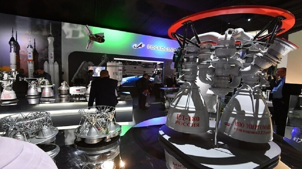 شركة أمريكية تطلق قمرا صناعيا عسكريا بواسطة صاروخ مزوّد بمحرك روسي الصنع