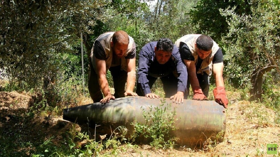 الشرطة بغزة تعلن تحييد نحو 300 قذيفة وصاروخ إسرائيلي لم تنفجر