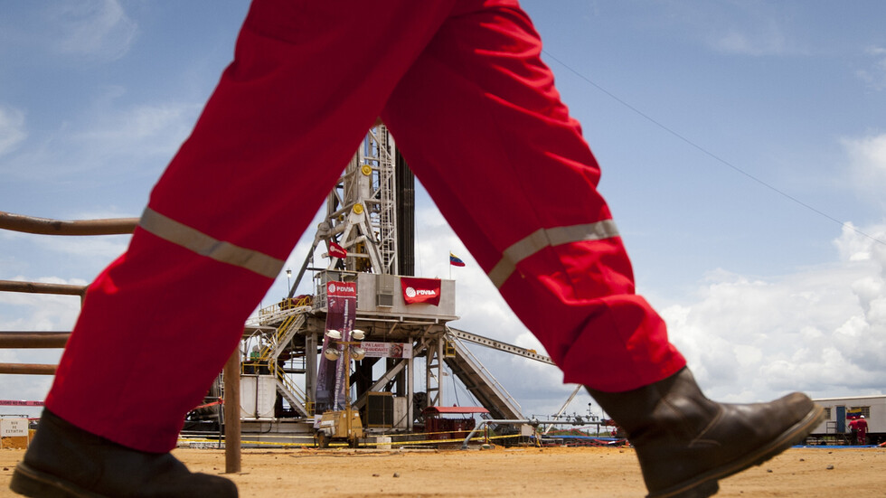 الذهب الأسود يواصل الارتفاع