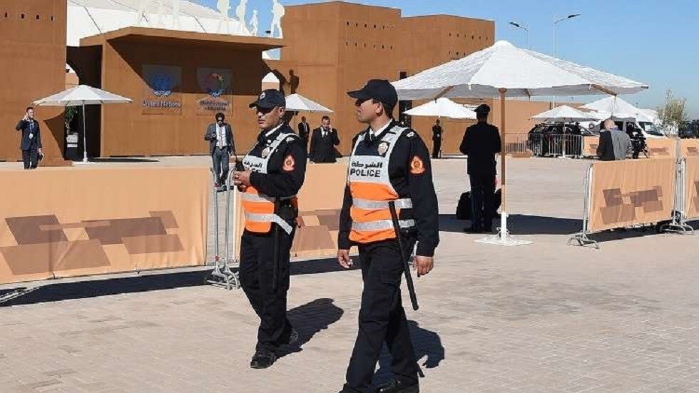 المغرب.. الحبس لـ3 شبان متورطين في "عرقلة الترام" بالدار البيضاء - فيديو