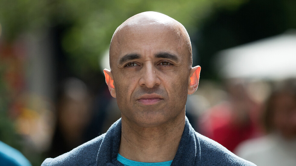 السفير الإماراتي لدى واشنطن يطمئن الأمريكيين على أسرارهم العسكرية