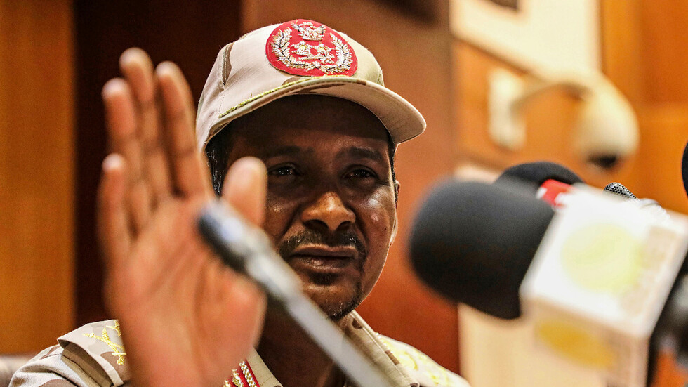 حميدتي يتوجه إلى أنقرة لتعزيز "علاقات تاريخية" بين السودان وتركيا