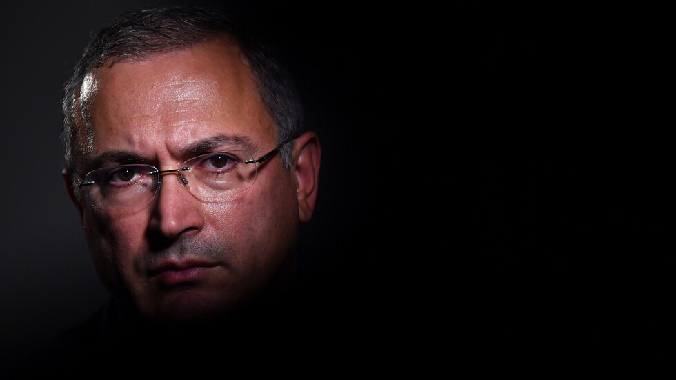 منظمة غير حكومية مرتبطة بخودوركوفسكي تعلق أنشطتها في أراضي روسيا