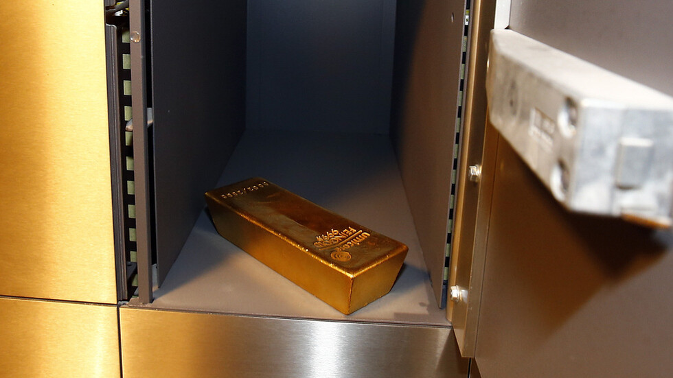 خبير يتحدث عن عامل يؤثر على سعر الذهب