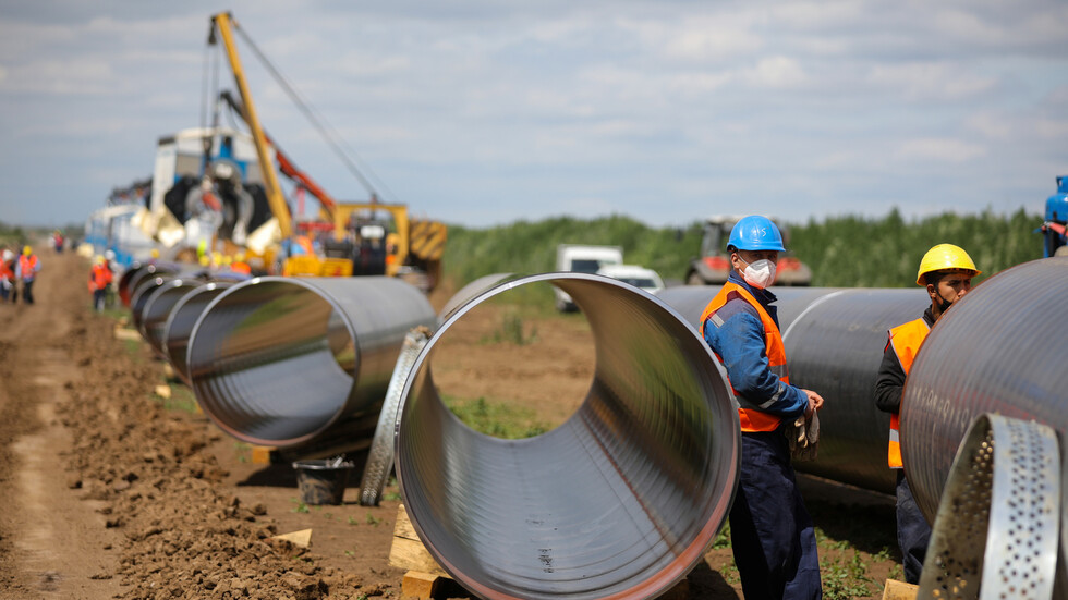 موسكو وإسلام آباد توقعان اتفاقية لبناء خط غاز في باكستان