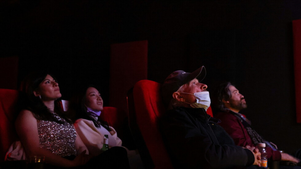 الولايات المتحدة تتنفس الصعداء تدريجيا بعد فترة عصيبة سببها كورونا