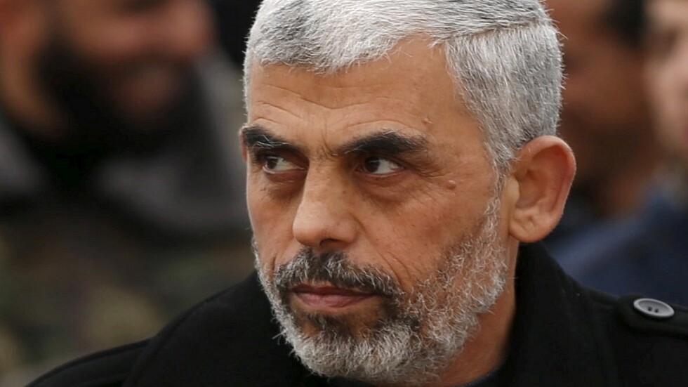 السنوار: القاهرة ستحتضن لقاءات ترتيب البيت الفلسطيني.. وتذكروا الرقم "1111"