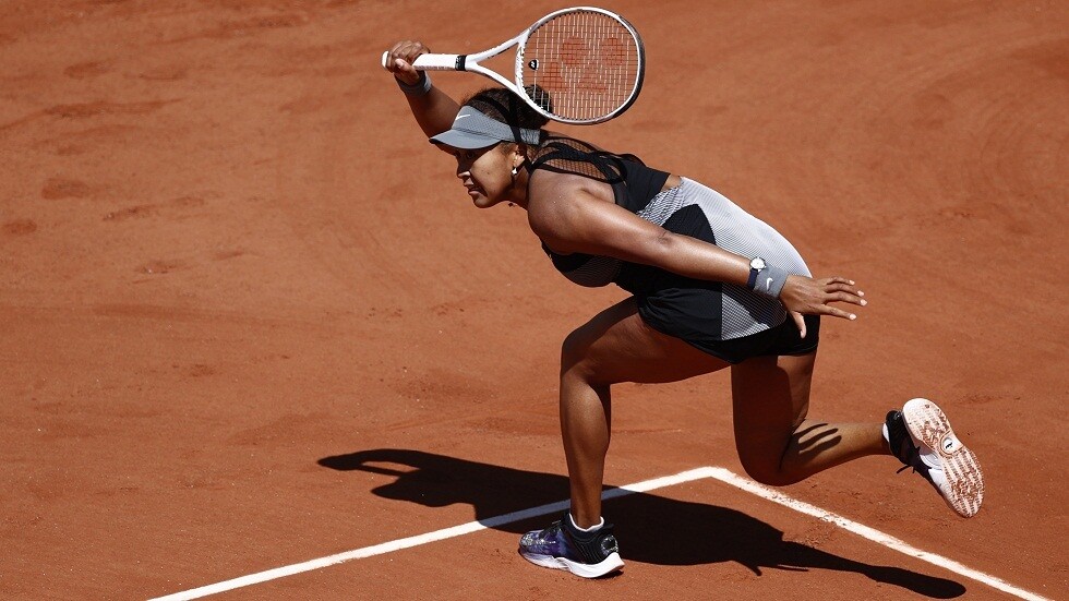 أوساكا تنسحب من بطولة فرنسا المفتوحة لكرة المضرب