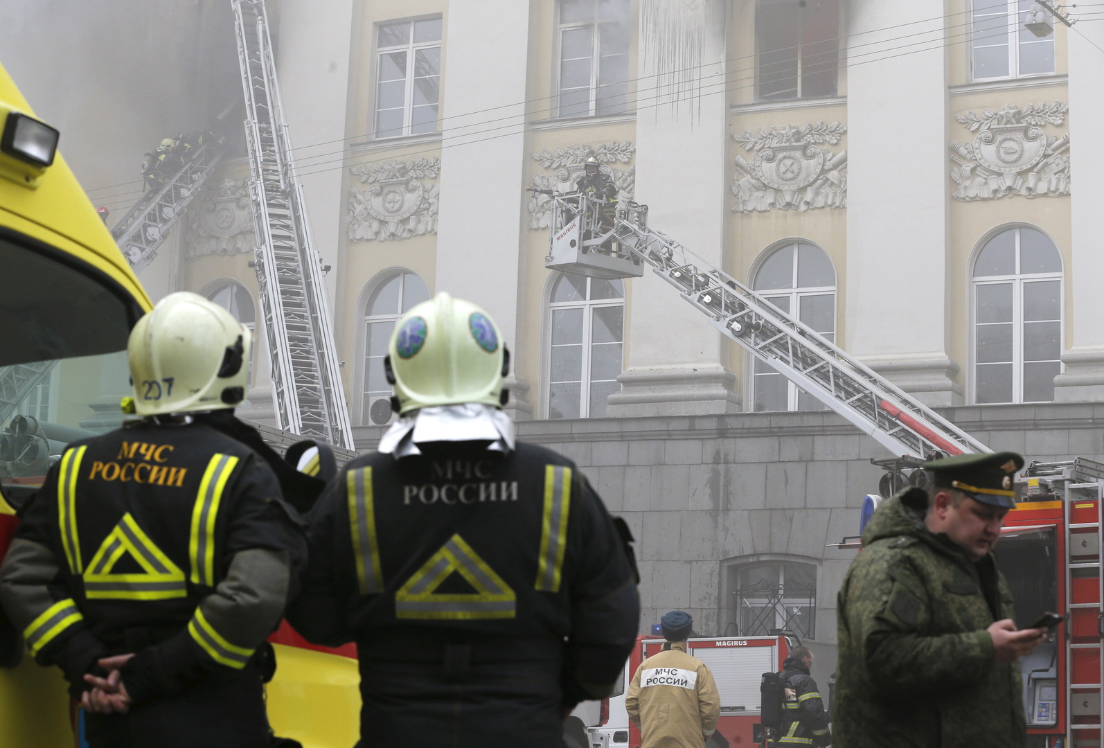 مصرع 3 أشخاص بحريق فندق في موسكو