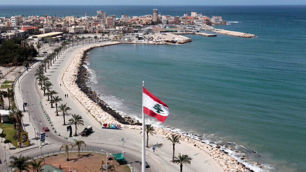 الجيش اللبناني يحبط تهريب 60 شخصا معظمهم سوريون عبر البحر