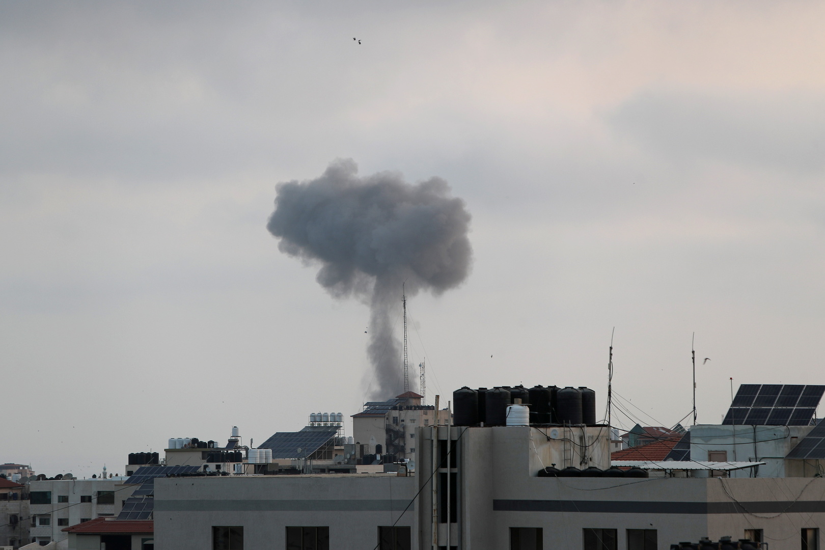 كتائب القسام تعلن تنفيذ عدة هجمات ضد أهداف إسرائيلية عبر طائرات مسيرة